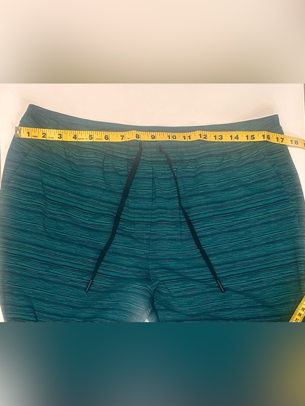 lululemon Vintage Jet Crop Slim Pants Green Blue Stripe Size 10 - Picture 9 of 10